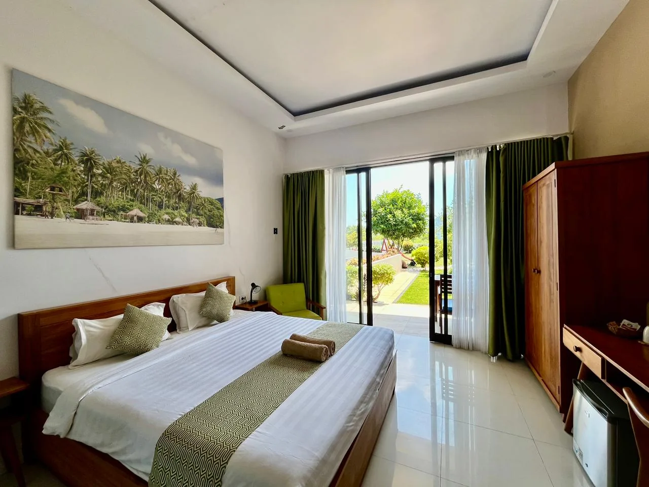 Superior Double Room - Ground Floor — The Happinezz Hills