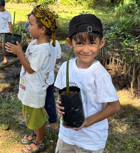Kegiatan Yayasan Kejora Karimunjawa 2